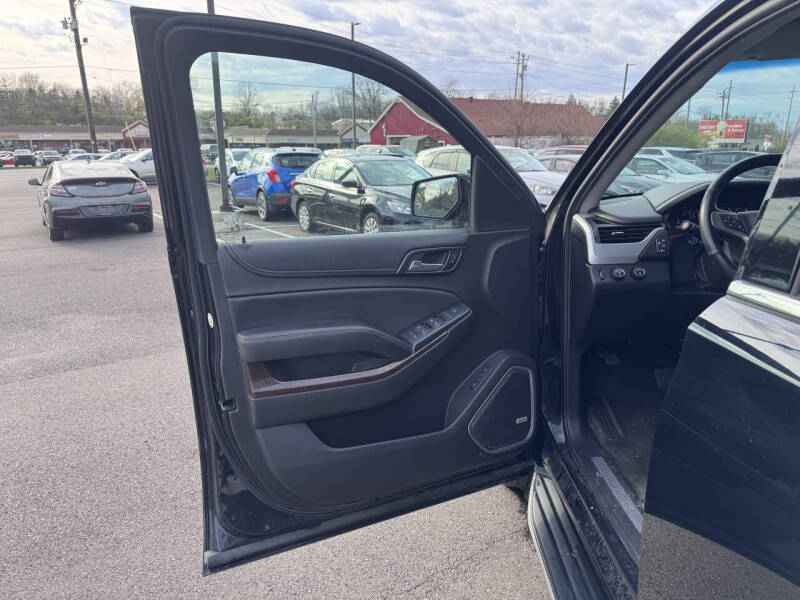2017 GMC Yukon SLT