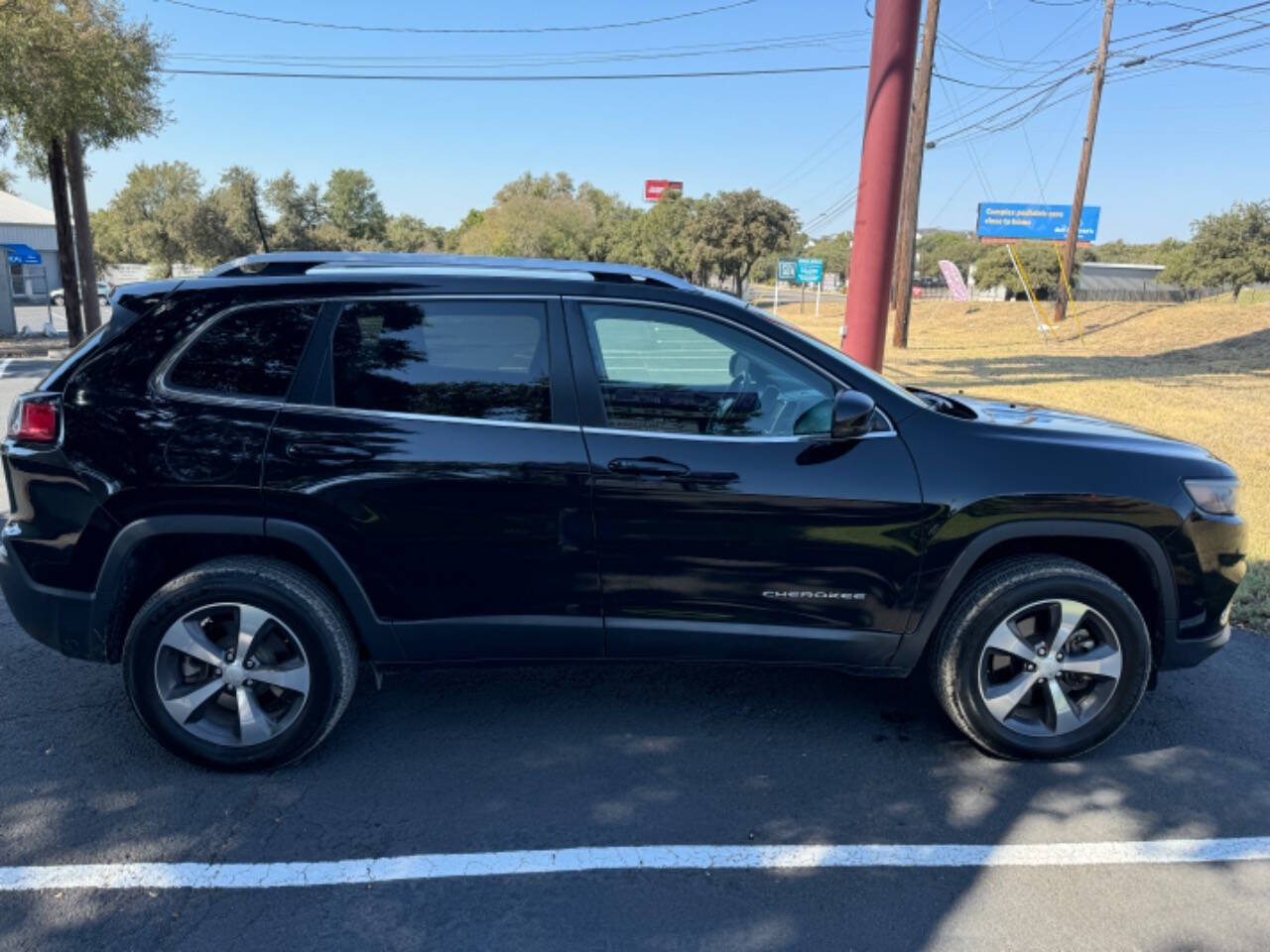 2019 Jeep Cherokee for sale at AUSTIN PREMIER AUTO in Austin, TX