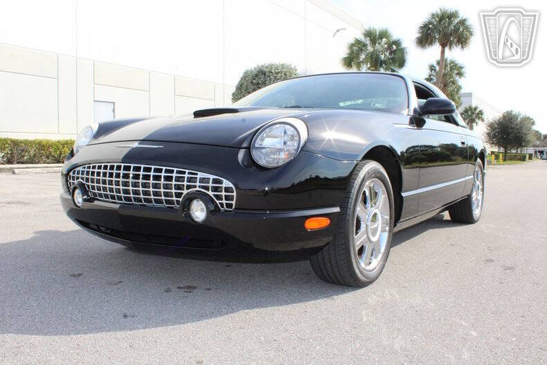 2005 Ford Thunderbird Deluxe