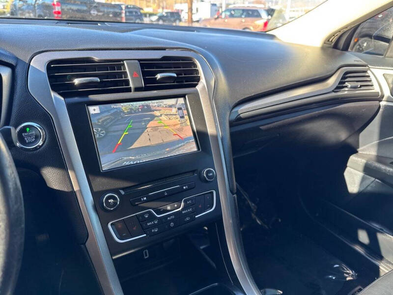 2017 Ford Fusion Energi SE Luxury