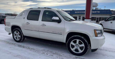 2013 Chevrolet Avalanche LTZ Black Diamond