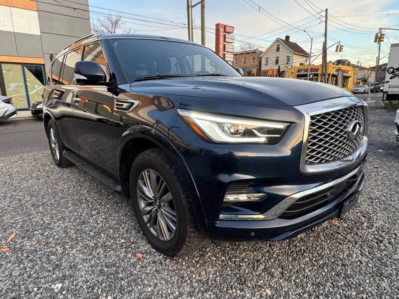 2021 Infiniti QX80 Luxe