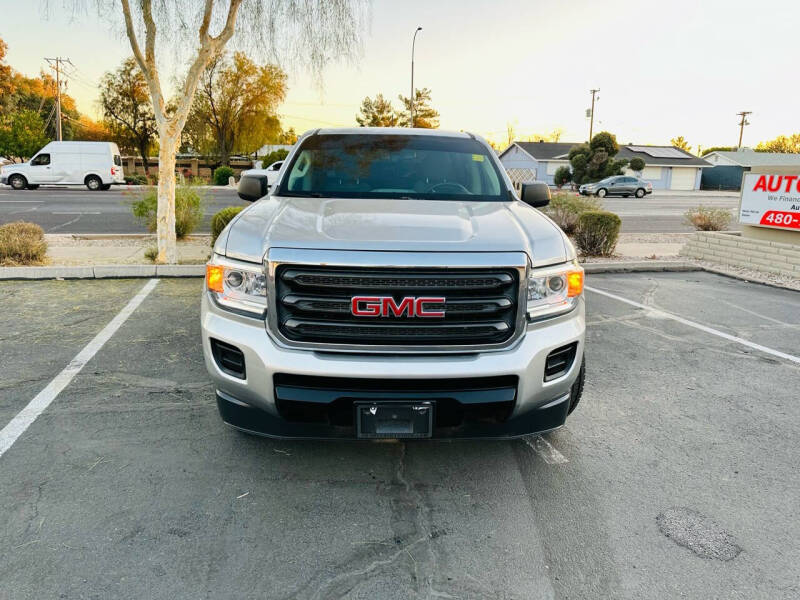 2017 GMC Canyon Base photo 2