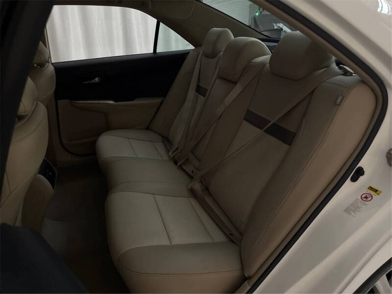 2014 Toyota Camry XLE V6