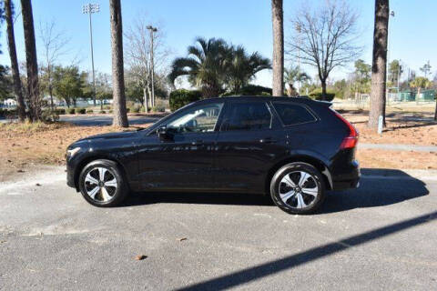 2024 Volvo XC60 Recharge T8 Core Dark Theme