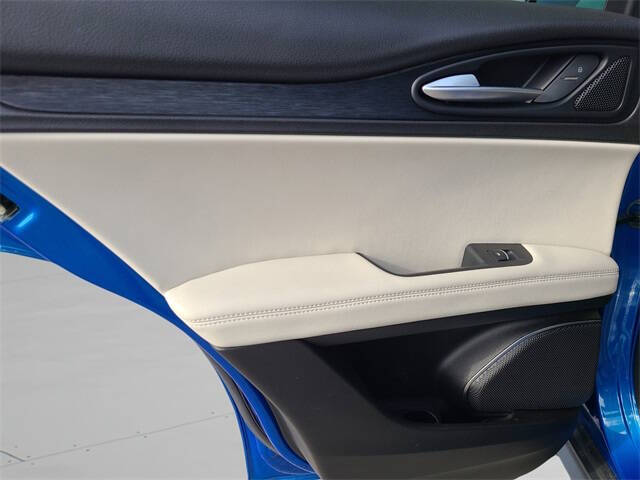 2021 Alfa Romeo Stelvio Sprint