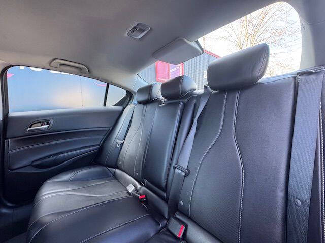 2020 Acura ILX w/Premium