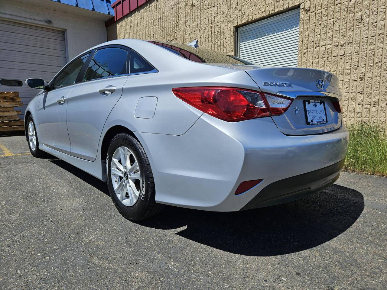 2014 Hyundai SONATA for sale at WESTERN SKY MOTORS in Portland, OR