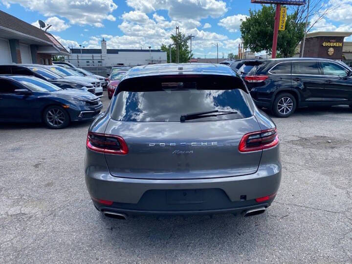 2018 Porsche Macan