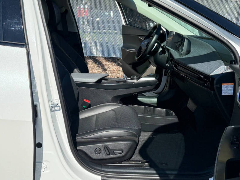 2024 Kia EV6 Wind