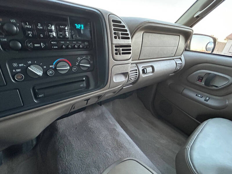 1999 Chevrolet Suburban C1500