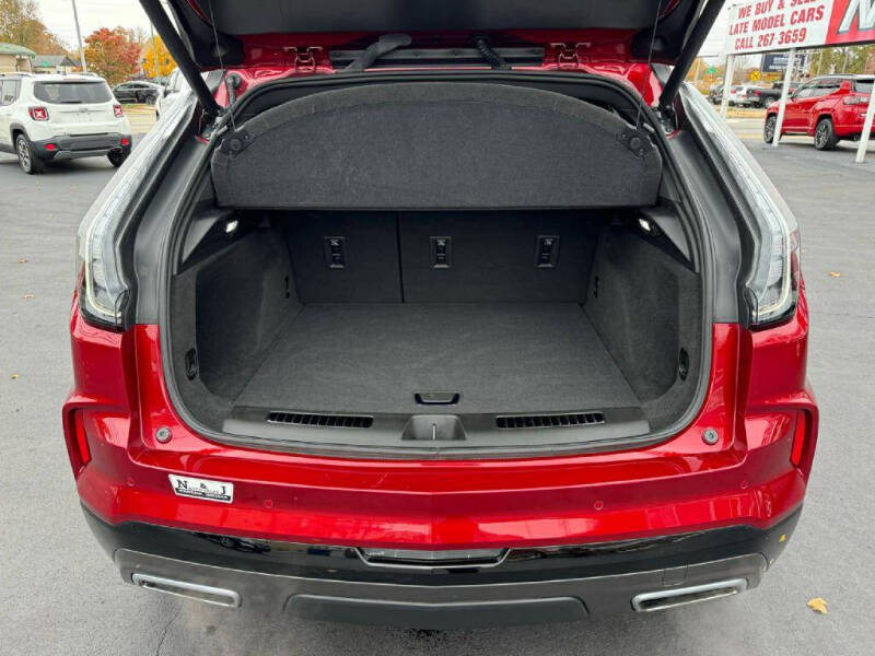 2024 Cadillac XT4 Sport