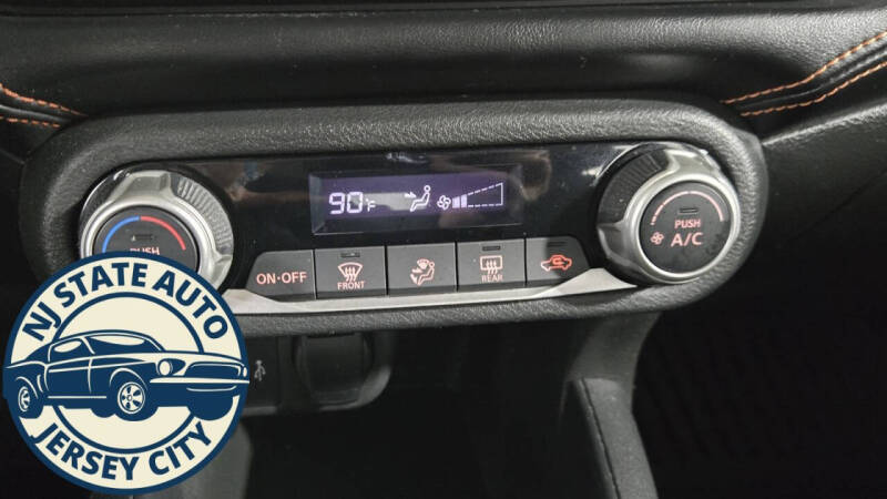 2020 Nissan Versa SR