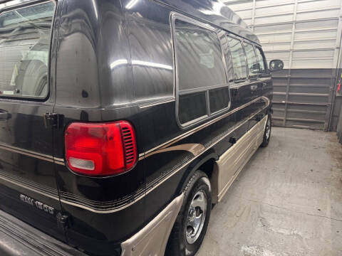 1999 Dodge Ram Van 1500