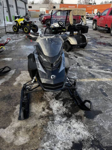 2019 Ski-Doo Backcountry™ 850 E-TEC B