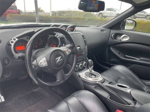 2016 Nissan 370Z Sport