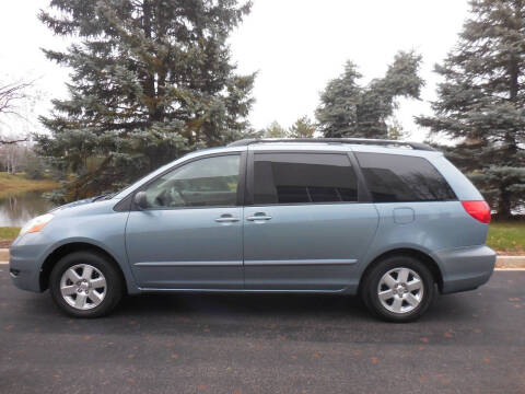 2008 Toyota Sienna LE 7-Passenger