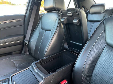 2014 Chrysler 300 C John Varvatos Limited Edition