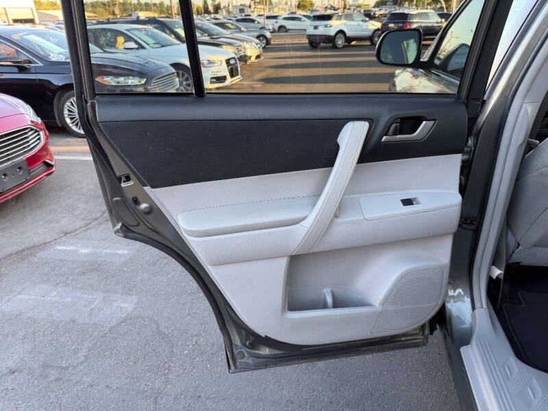 2012 Toyota Highlander