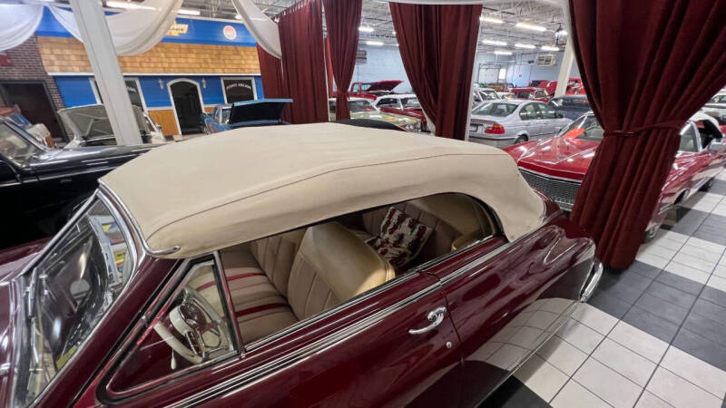 1948 Packard Victoria Super 8