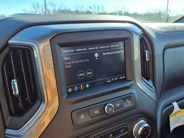2025 GMC Sierra 1500 Pro
