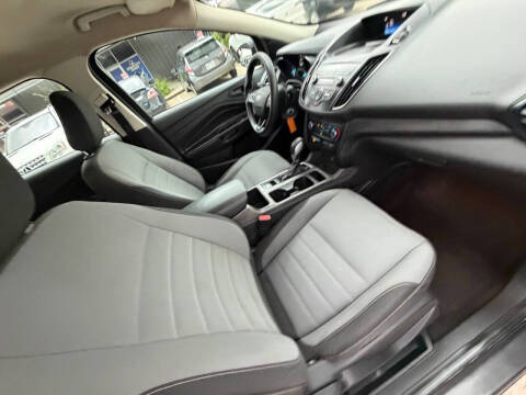 2019 Ford Escape S