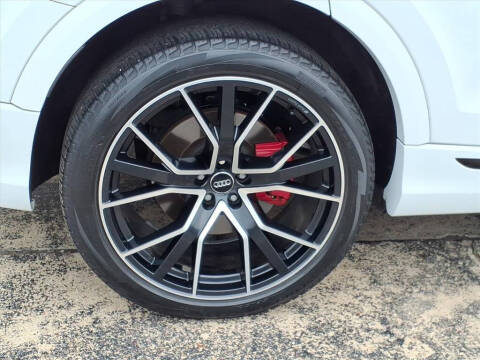 2019 Audi Q8 quattro Prestige 55 TFSI