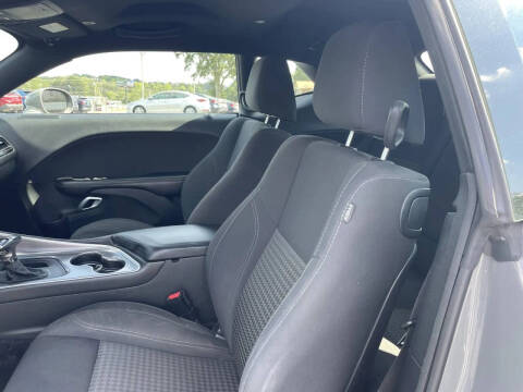 2019 Dodge Challenger SXT