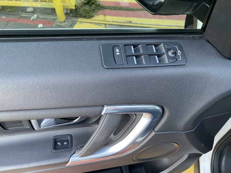 2016 Land Rover Discovery Sport SE