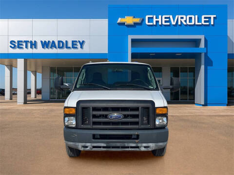 2011 Ford E-Series E-450 SD