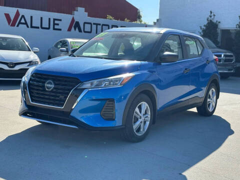 2023 Nissan Kicks S
