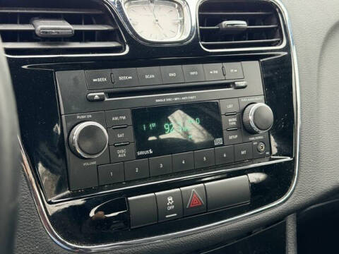 2012 Chrysler 200 Touring