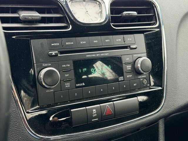 2012 Chrysler 200 Touring