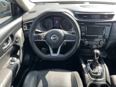 2018 Nissan Rogue SL