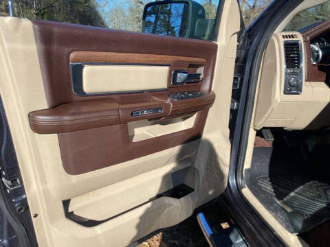 2017 RAM 1500 Laramie