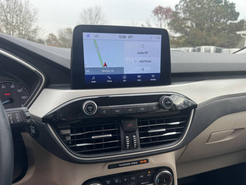 2022 Ford Escape Hybrid SEL