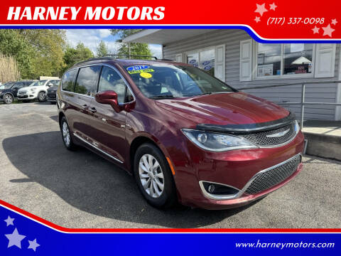 2017 Chrysler Pacifica Touring-L