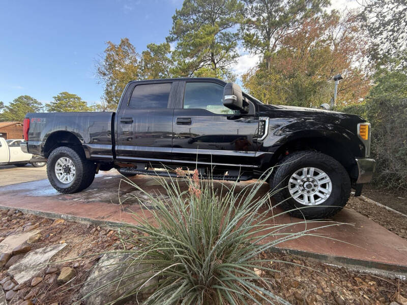 2017 Ford F-250 Super Duty XL's photo