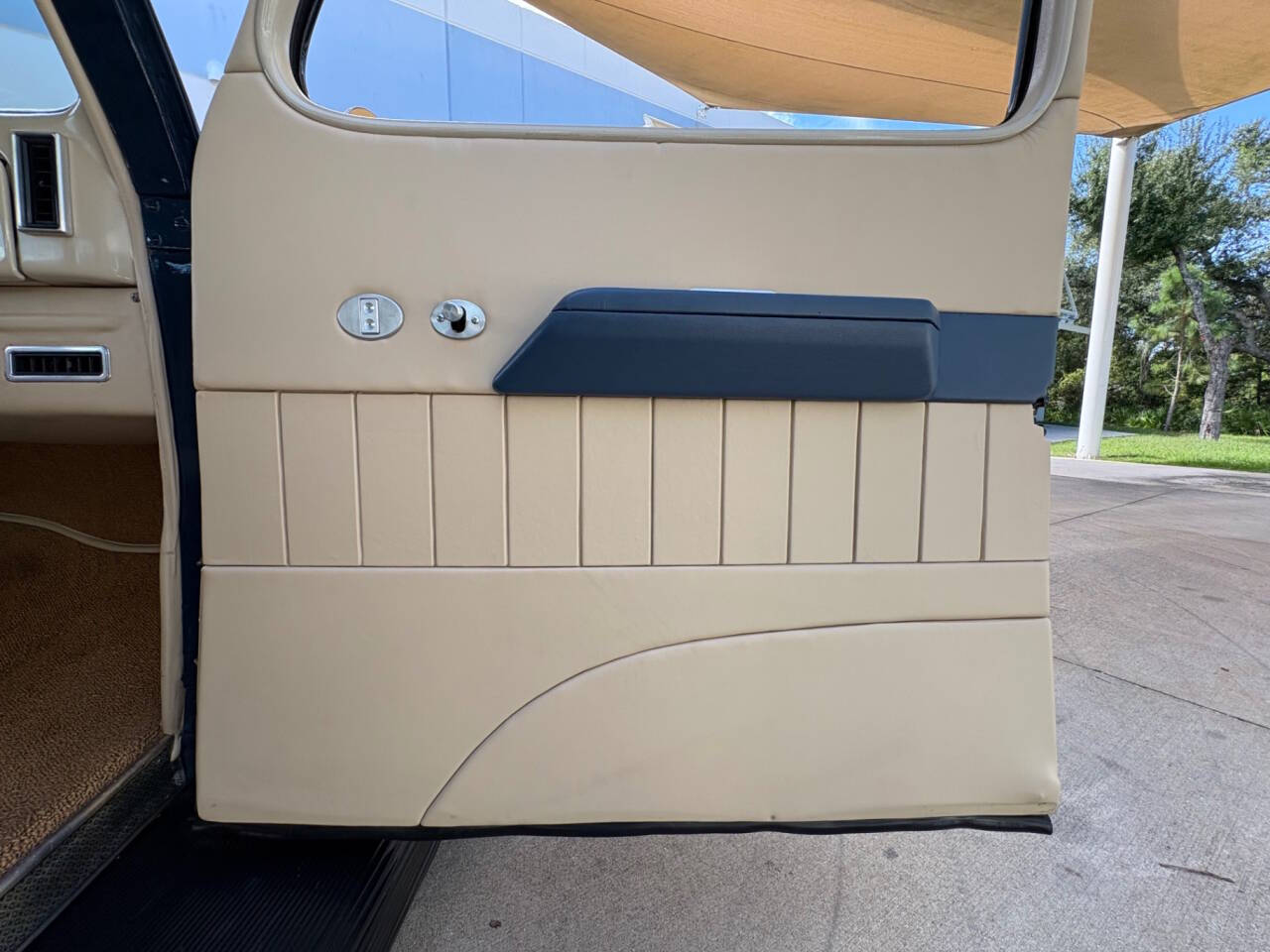 1937 Ford Slantback 26