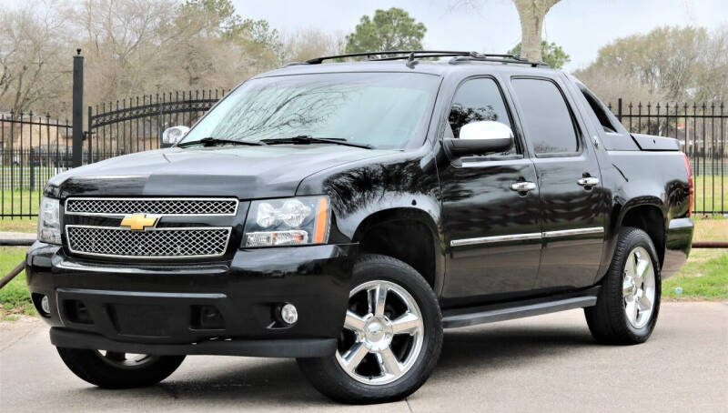 2013 Chevrolet Avalanche for sale at Texas Auto Corporation in Houston TX