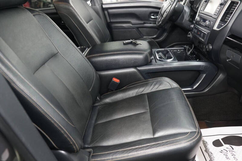 2018 Nissan Titan XD