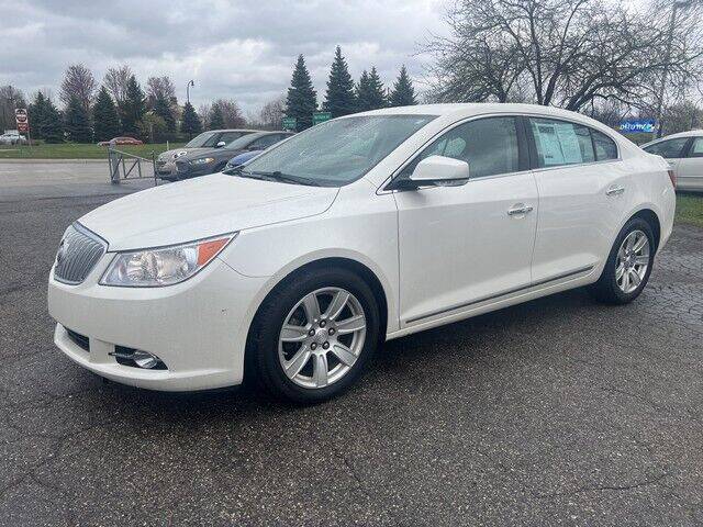 2010 Buick LaCrosse for sale at Paramount Motors in Taylor MI