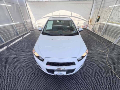 2015 Chevrolet Sonic LTZ Auto
