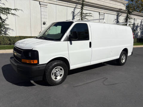 2017 Chevrolet Express 2500
