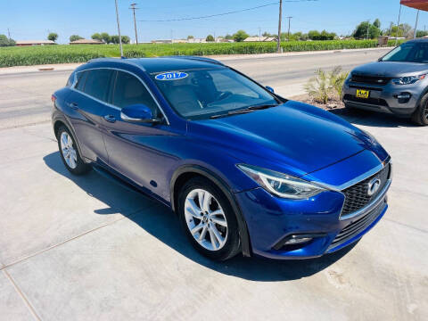 2017 Infiniti QX30 Luxury