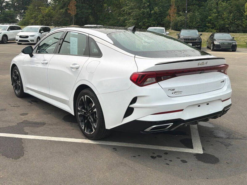 2022 Kia K5