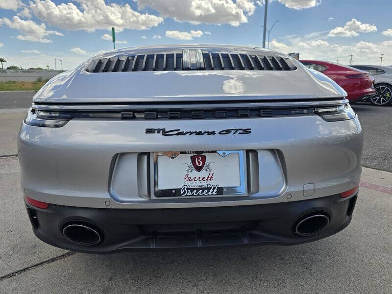 2022 Porsche 911 Carrera GTS