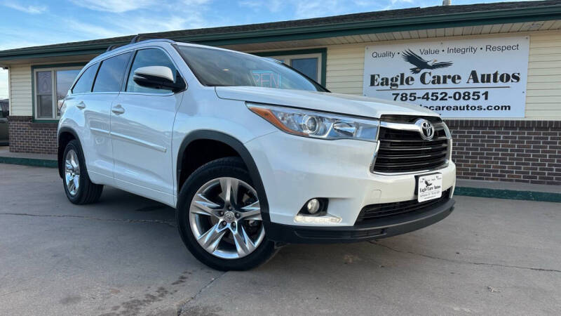 2015 Toyota Highlander for sale at Eagle Care Autos in Mcpherson KS