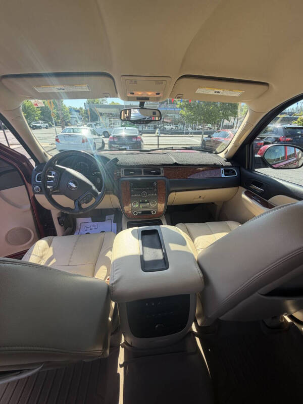 2017 Lincoln Navigator Select - Photo 16