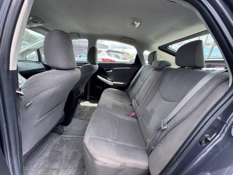 2015 Toyota Prius Two
